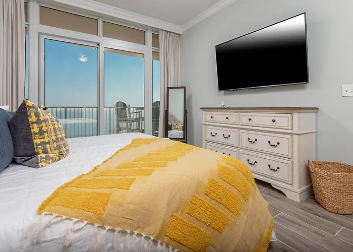 Phoenix Gulf Towers 2203 Apartment *